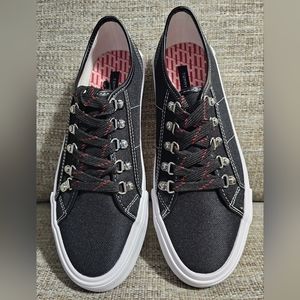 Tommy Hilfiger Hill Sneakers Size 8M